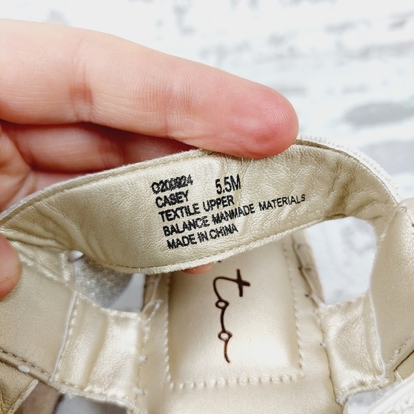 New Me Too Cami Gold Stretch Elastic Mini-Wedge Espadrille Sandal V400 - Picture 11 of 12